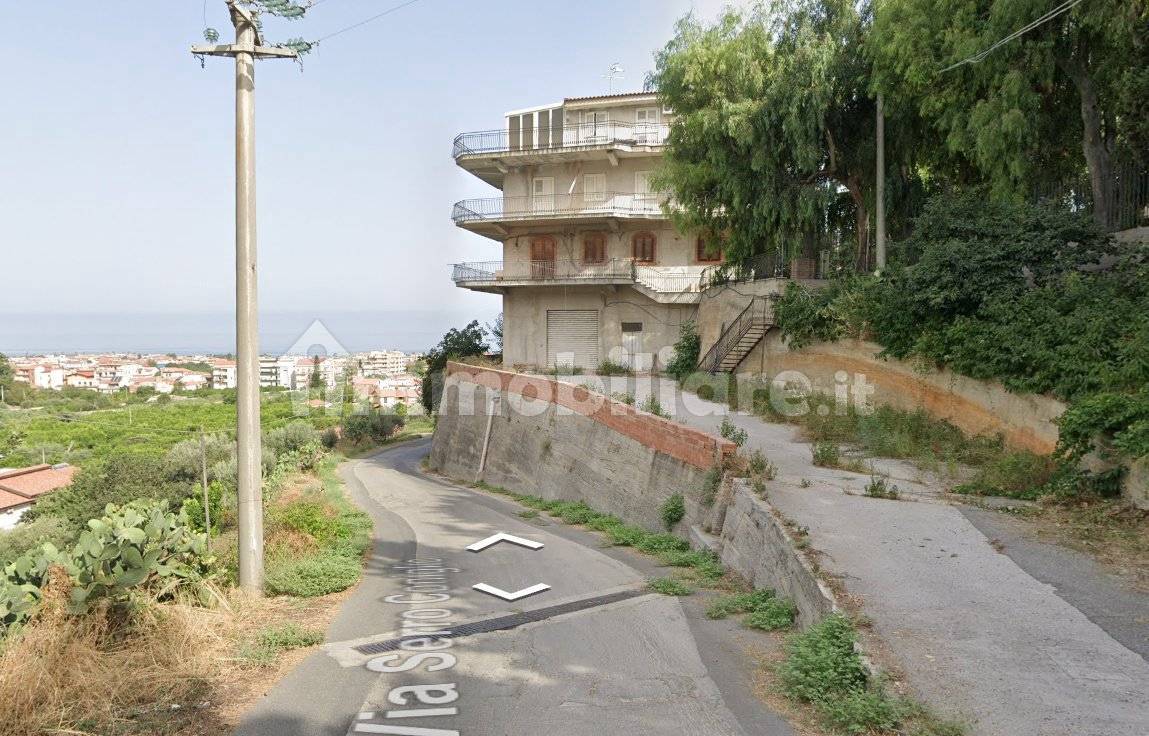 Apartamento de 4 dormitorios en Torrenova, Italy No. 224351