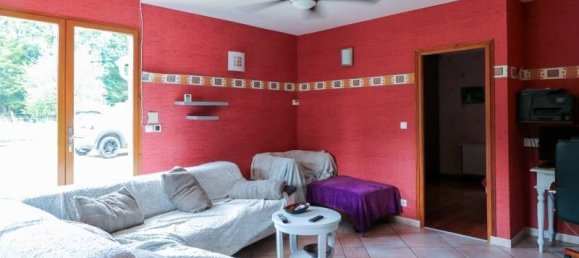 4 bedrooms House in Les Aix-d'Angillon, France No. 75581 4
