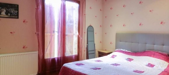 4 bedrooms House in Les Aix-d'Angillon, France No. 75581 8