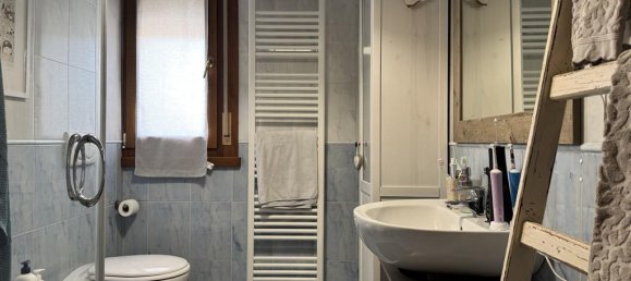 Apartamento de 2 dormitorios en Pordenone, Italy No. 371809 11