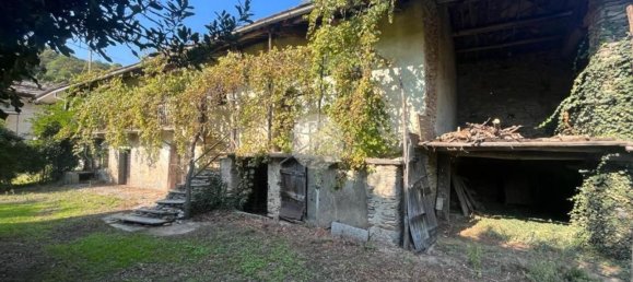 6 rooms House in Barge, Italy No. 279505 2