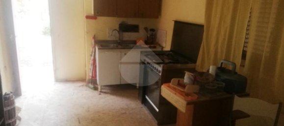 7 rooms Apartment in Cosenza, Italy No. 86772 19