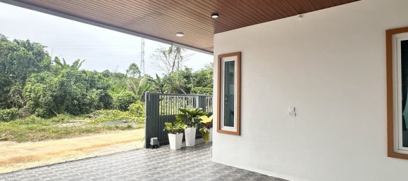 3 Schlafzimmer Villa in Phuket, Thailand, Nr. 69755 11