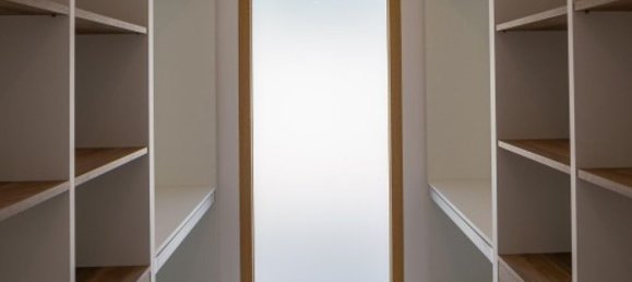 4 bedrooms Villa in Elda, Spain No. 183585 14