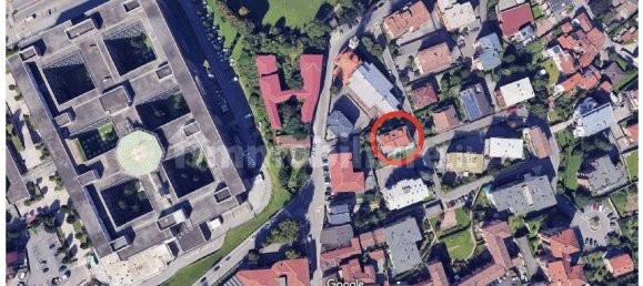 Квартира с 2 спальнями в Лекко, Италия № 335060 19