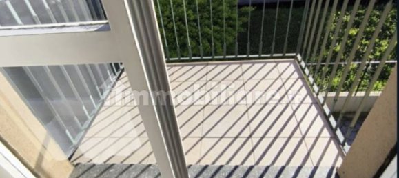 Квартира с 2 спальнями в Лекко, Италия № 335060 18