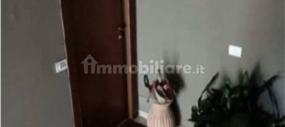 Квартира с 2 спальнями в Лекко, Италия № 335060 3