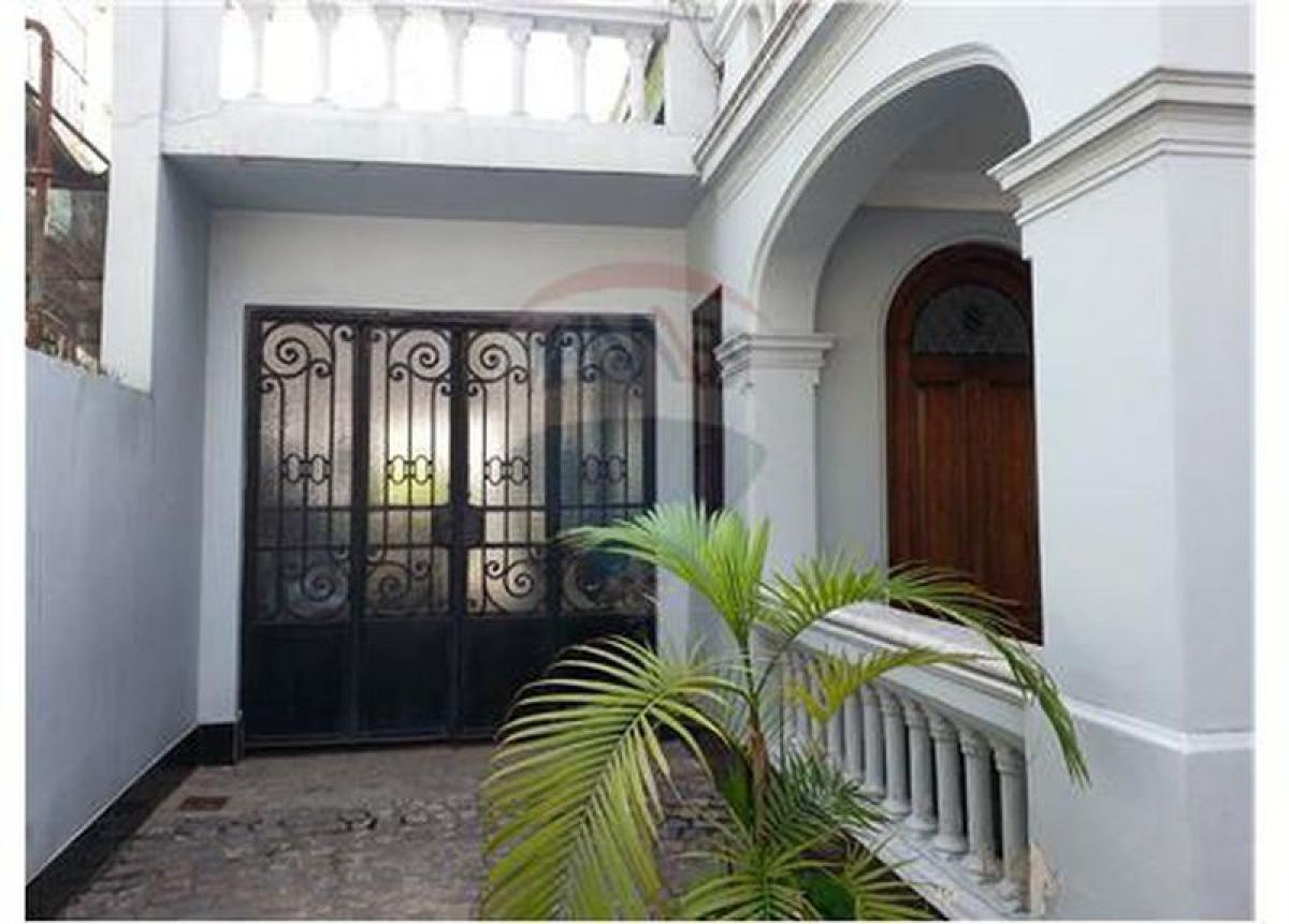 2 bedrooms House in Buenos Aires, Argentina No. 93829