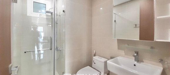 3 bedrooms Apartment in Tay Ho, Vietnam No. 886 10