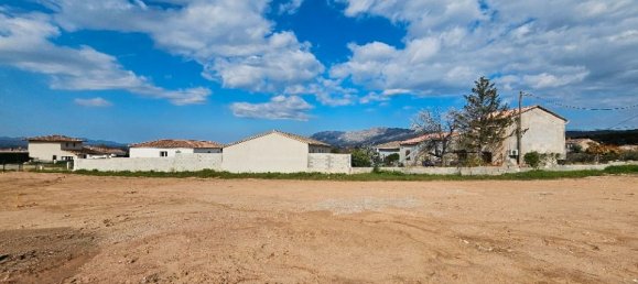 Terreno em Pourrieres, France 500 m² N.º 343168 2