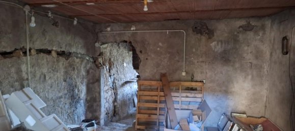 Casa de 4 divisões em Pescaglia, Italy N.º 80697 16