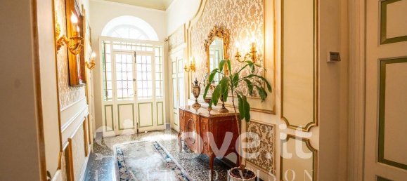 7 bedrooms Villa in Imperia, Italy No. 358442 3