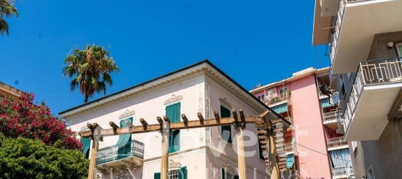 7 bedrooms Villa in Imperia, Italy No. 358442 7