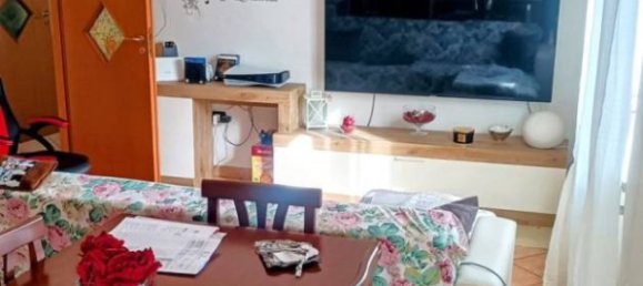 Apartamento de 2 dormitorios en Pontecagnano Faiano, Italy No. 33051 9