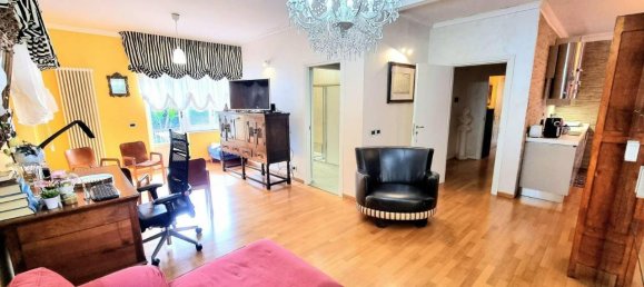 5 rooms Apartment in Francavilla al Mare, Italy No. 28253 19