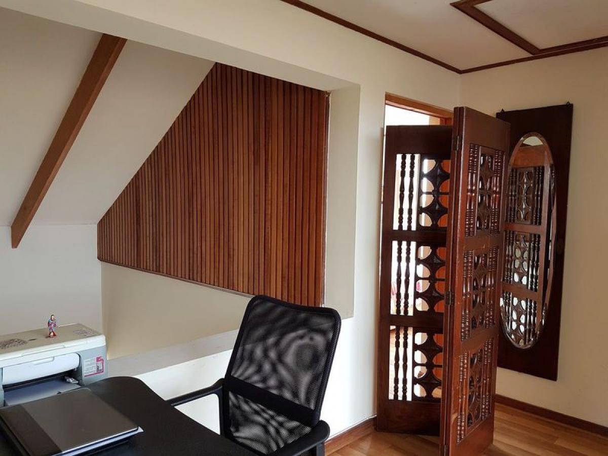 5 bedrooms House in Valparaiso, Chile No. 5643