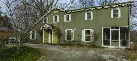 5 bedrooms House in Dundas, Canada No. 946 3