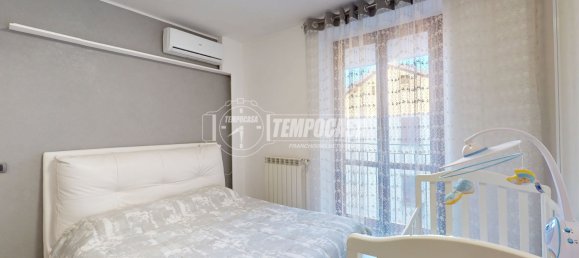 2 bedrooms Apartment in Cogliate, Italy No. 214720 14