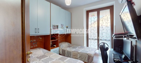 2 bedrooms Apartment in Cogliate, Italy No. 214720 16