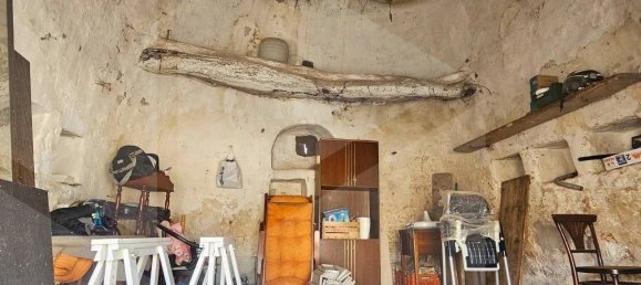 3 bedrooms House in Locorotondo, Italy No. 24605 5