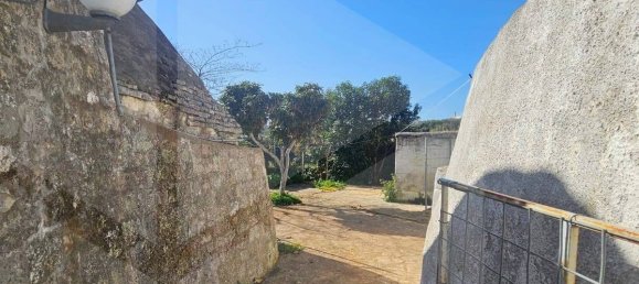 3 bedrooms House in Locorotondo, Italy No. 24605 17