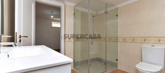 4 bedrooms House in Corroios, Portugal No. 159260 15