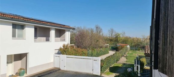 5-salle Appartement à Modena, Italy No. 213433 44