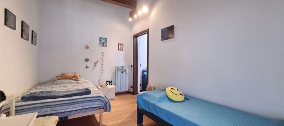 5-salle Appartement à Modena, Italy No. 213433 39