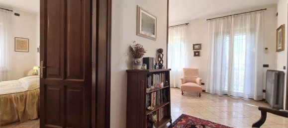 5-salle Appartement à Modena, Italy No. 213433 20