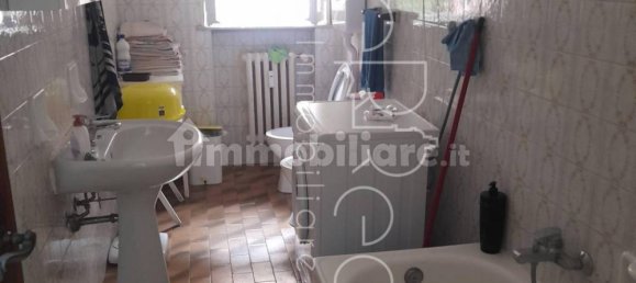 Apartamento de 1 dormitorio en Mantua, Italy No. 379457 2