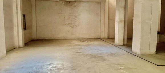 117m² Commercial property in Reus, Spain No. 157302 6