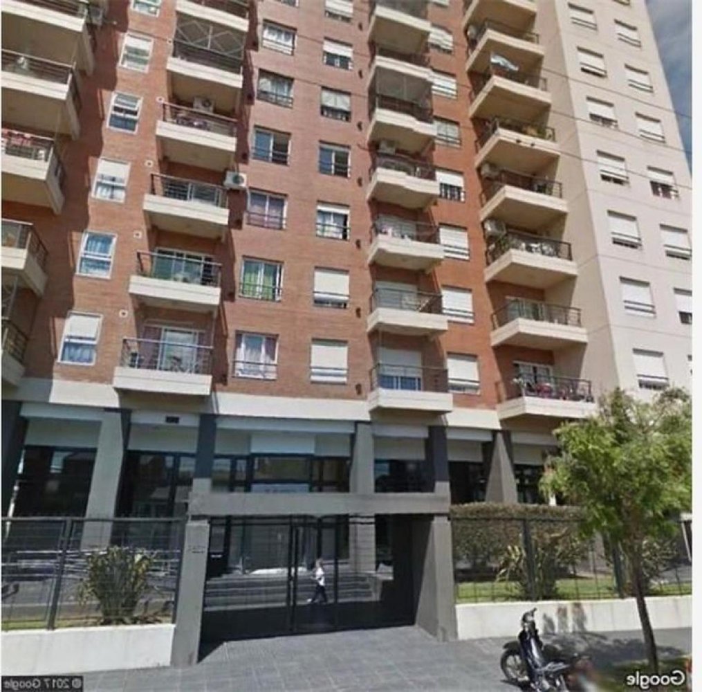 Apartamento de 3 dormitorios en San Miguel, Argentina No. 102752