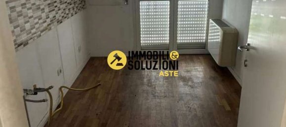 5غرفة شقة في Garbagnate Milanese, Italy رقم 6930 15