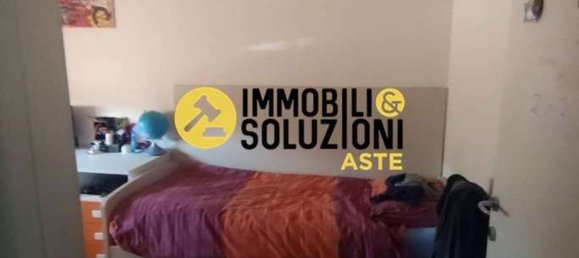 5غرفة شقة في Garbagnate Milanese, Italy رقم 6930 7