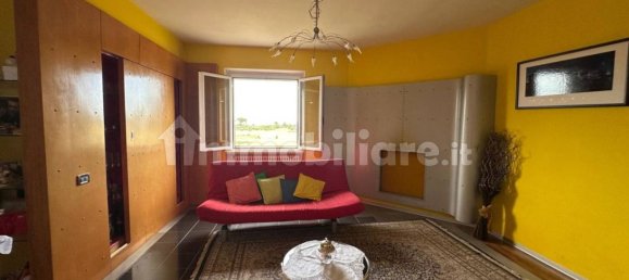 3 bedrooms Villa in Tocco da Casauria, Italy No. 339785 4