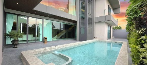 5 chambres house à vendre à Pattaya, Chonburi, Eastern Thailand, Thailand № 66835 30