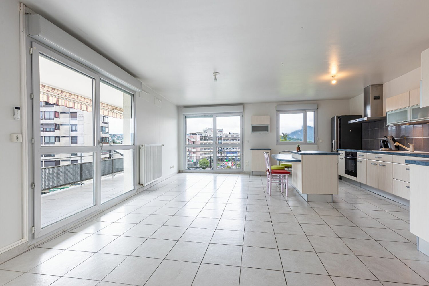 2 bedrooms Apartment in Haute-Savoie, France No. 300914