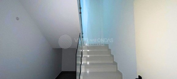 4 Schlafzimmer Haus in Corroios, Portugal, Nr. 123681 42