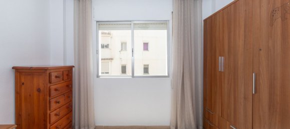 4 bedrooms Apartment in Estepona, Spain No. 166432 9