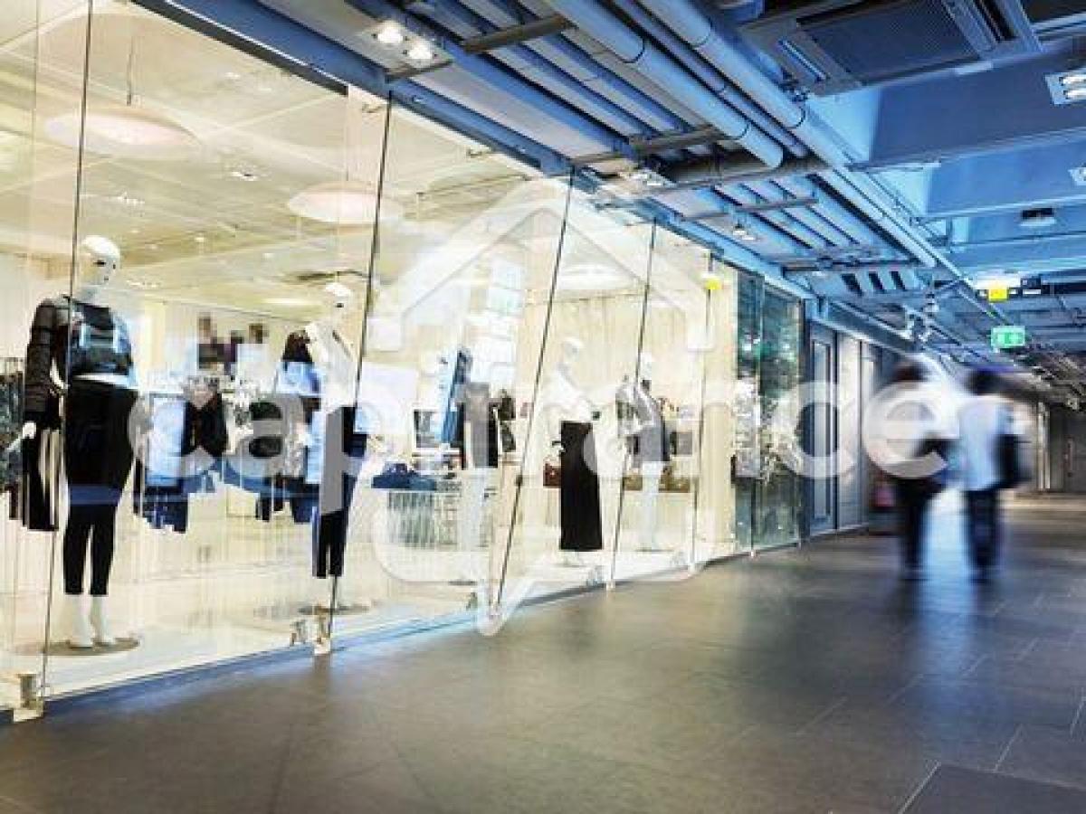 51m² Office in Metz, France No. 18522