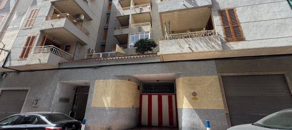 22m² Garage in Torrevieja, Spain No. 177427 4