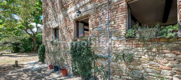 5 bedrooms House in Urbino, Italy No. 344622 27