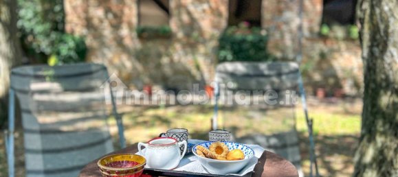 5 bedrooms House in Urbino, Italy No. 344622 3