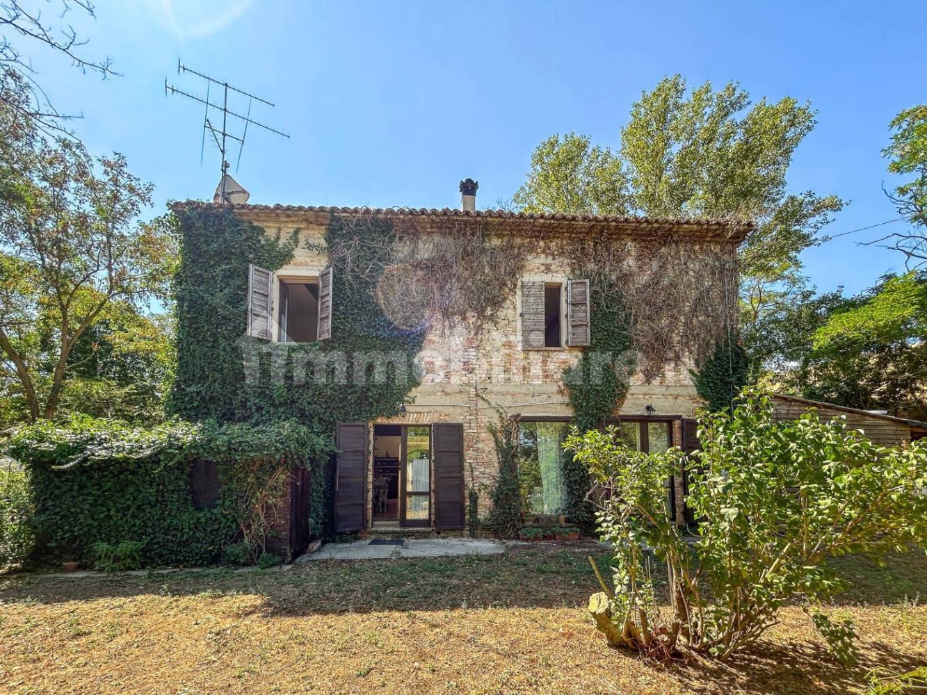 5 bedrooms House in Urbino, Italy No. 344622