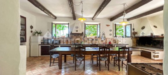 5 bedrooms House in Urbino, Italy No. 344622 12