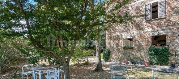 5 bedrooms House in Urbino, Italy No. 344622 25