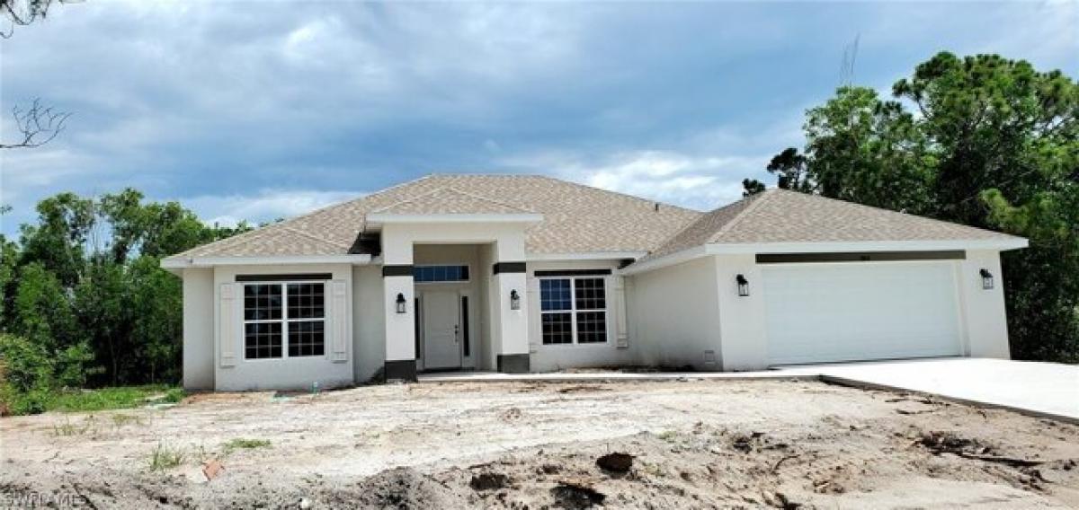 4 bedrooms House in Cape Coral, USA No. 411230
