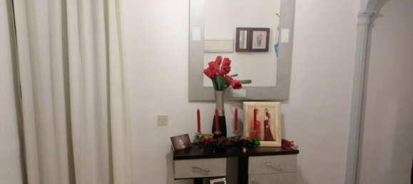 Apartamento de 3 dormitorios en Córdoba, Spain No. 160993 12