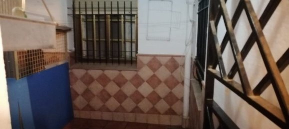 Apartamento de 3 dormitorios en Córdoba, Spain No. 160993 7