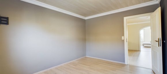 4-salle Maison à Main-Kinzig, Germany No. 170149 8